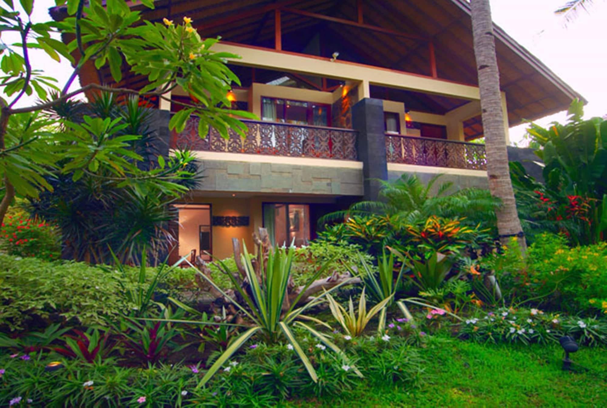 Aston Sunset Beach Resort - Gili Trawangan Exterior foto