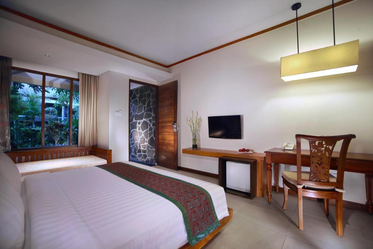 Aston Sunset Beach Resort - Gili Trawangan Exterior foto