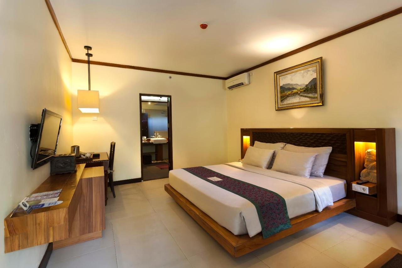 Aston Sunset Beach Resort - Gili Trawangan Exterior foto