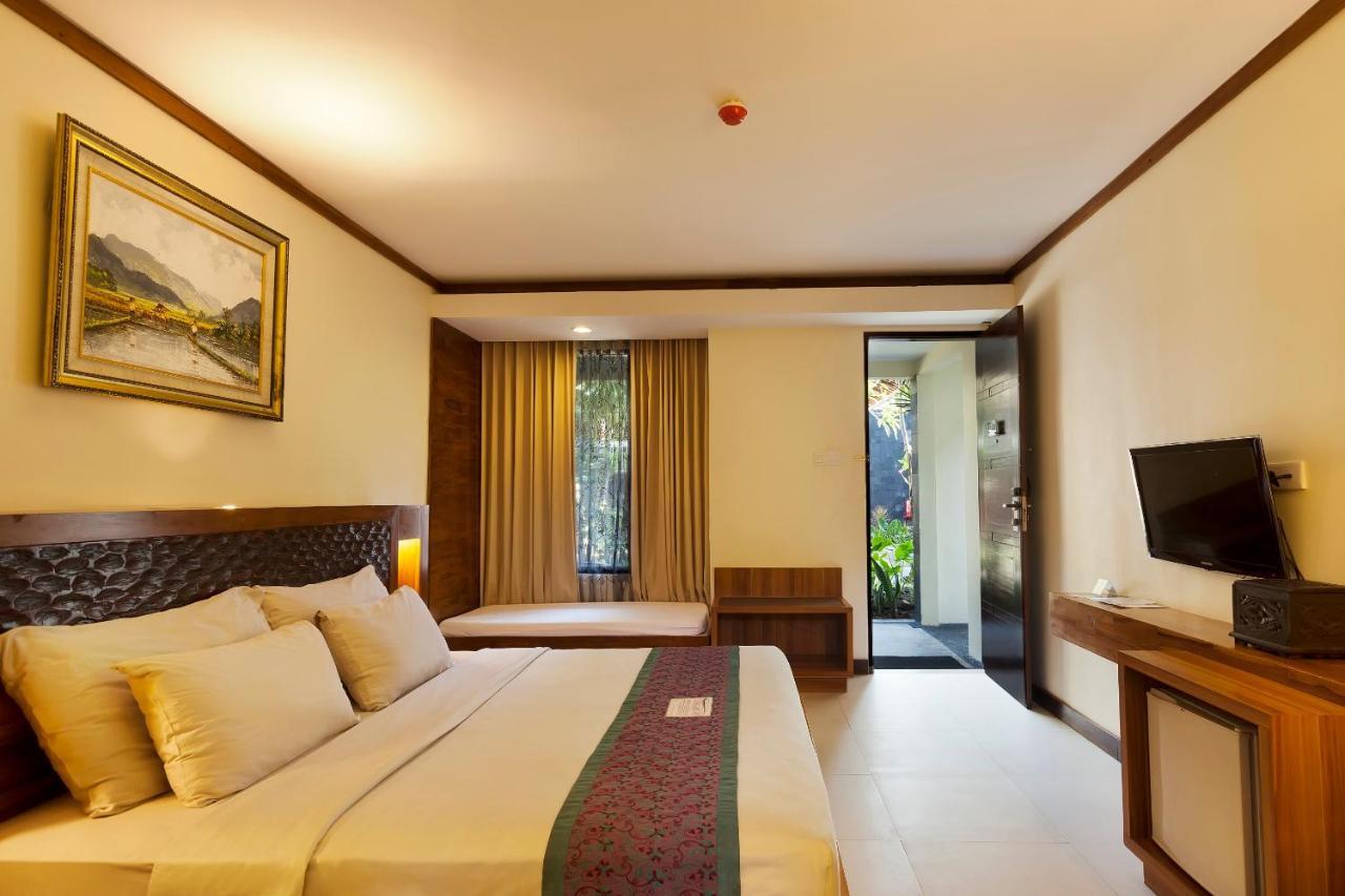 Aston Sunset Beach Resort - Gili Trawangan Exterior foto