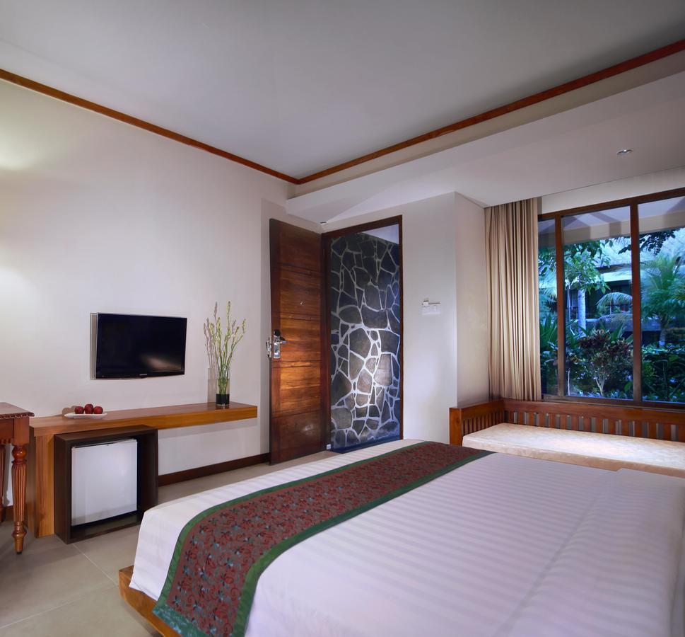 Aston Sunset Beach Resort - Gili Trawangan Exterior foto