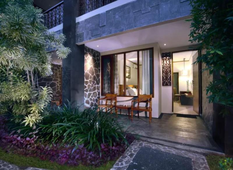 Aston Sunset Beach Resort - Gili Trawangan Exterior foto