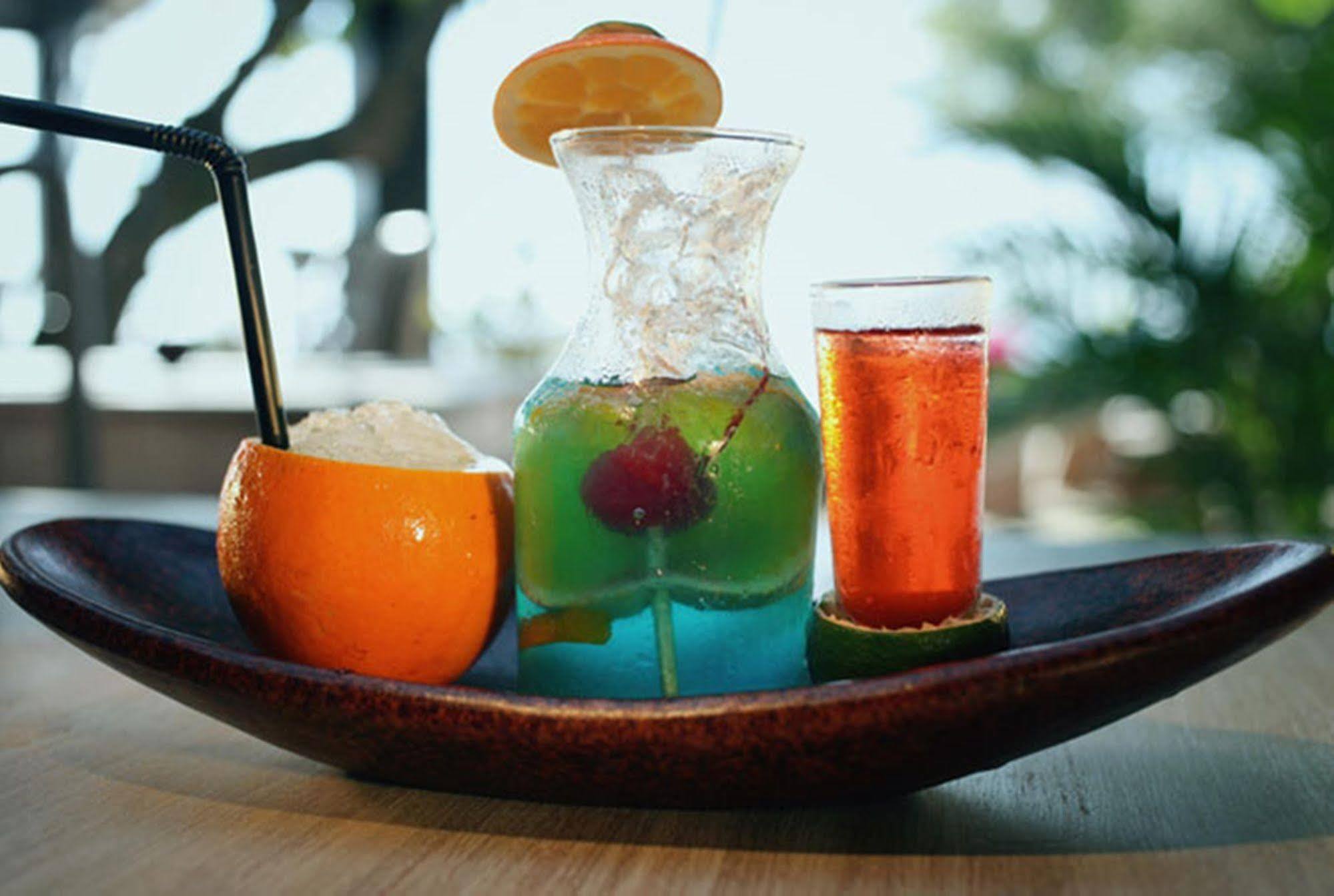 Aston Sunset Beach Resort - Gili Trawangan Exterior foto